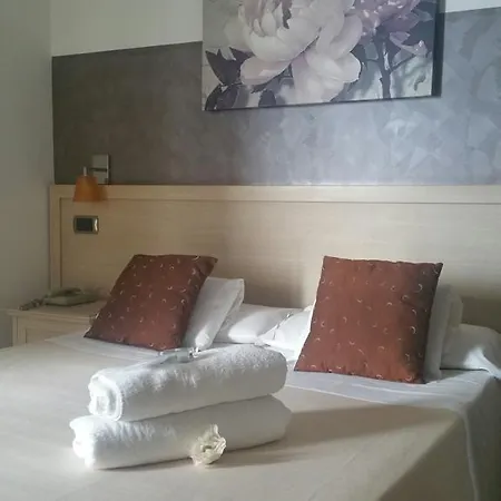 Hotell Del Mare Airport 3*