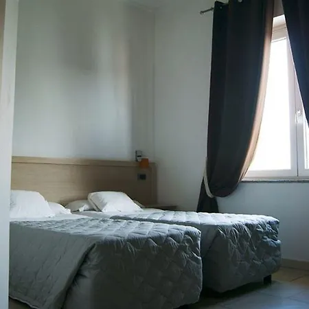 酒店 Del Mare Airport